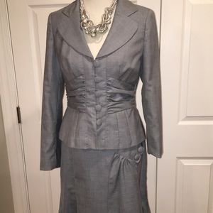 Ladies Skirt Suit